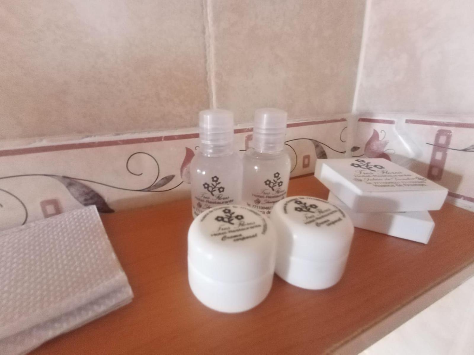 Tres Flores Hotel 3*