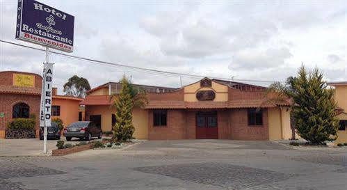 Tres Flores Hotel 3*